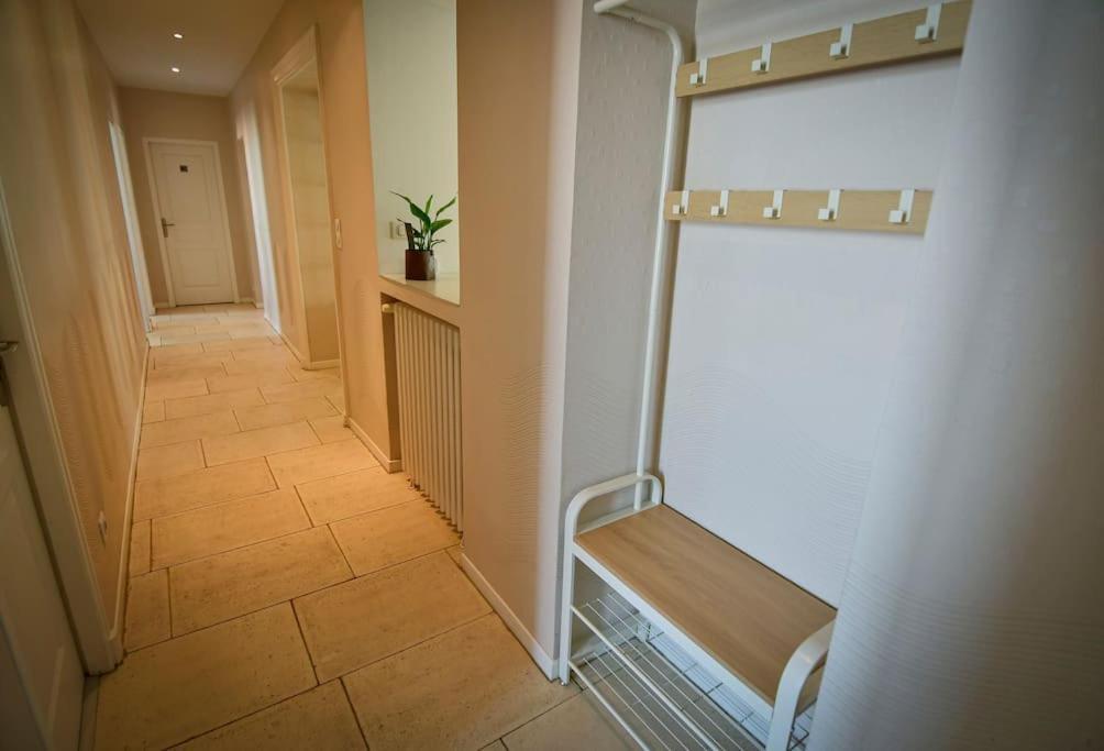 Grand Appartement De Haut Standing En Centre-Ville 蒙吕松 外观 照片