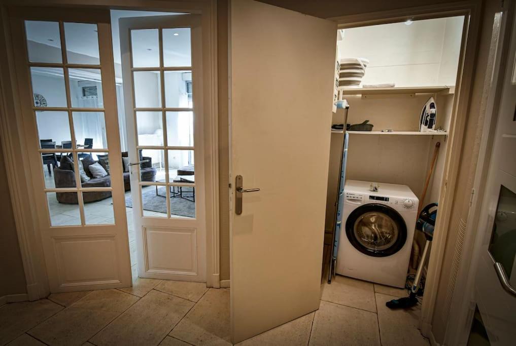 Grand Appartement De Haut Standing En Centre-Ville 蒙吕松 外观 照片