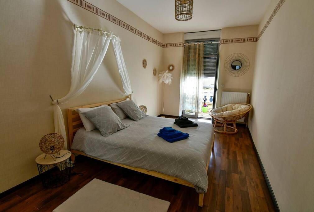 Grand Appartement De Haut Standing En Centre-Ville 蒙吕松 外观 照片