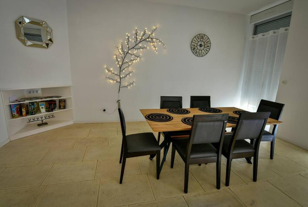 Grand Appartement De Haut Standing En Centre-Ville 蒙吕松 外观 照片